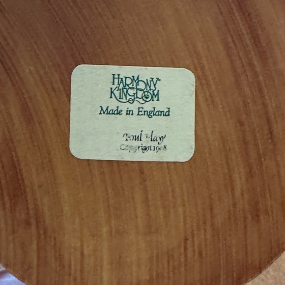 Harmony Kingdom Figurine Box - Made in England - Picture 8 of 16